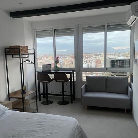 Sky Views Studio In City Centre Alicante Extérieur photo
