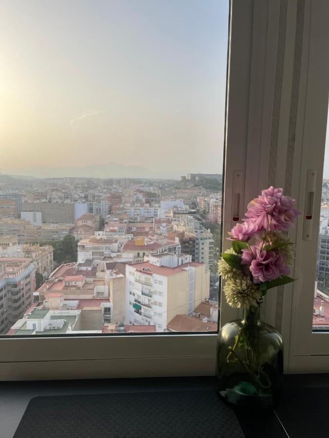 Sky Views Studio In City Centre Alicante Extérieur photo