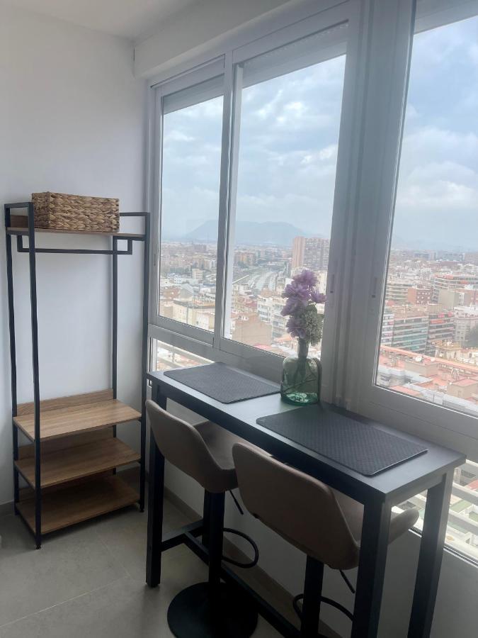 Sky Views Studio In City Centre Alicante Extérieur photo