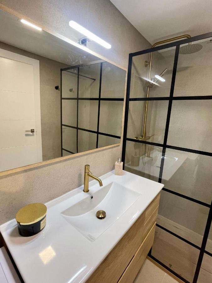 Sky Views Studio In City Centre Alicante Extérieur photo